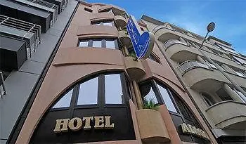 Adagio Hotel